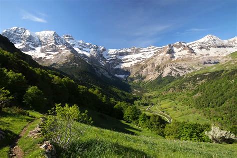 la balaguère|pyrenees walking tours.